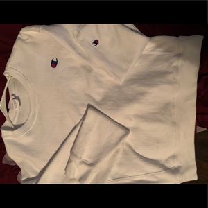 Champion reverse weave sweatshirt. Worn once. Lg